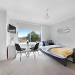 Modern And Airy Belgravia Living
